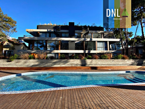 Departamento De Categoria Con Terraza Privada, Jacuzzi, Parilla Y Piscina En El Complejo! A Metros De Bunge E Intermedanos