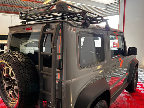 Suzuki Jimny 1.5 Glx At