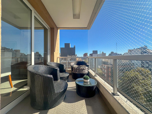 Departamento En Venta En Lanús Oeste 5 Ambientes Con 2 Cocheras Y 2 Bauleras