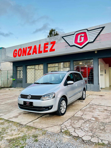 Volkswagen Suran 1.6 Highline 101cv 11c 2011