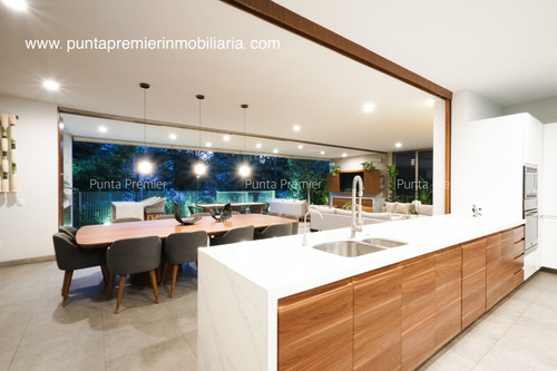 Imagen 9 de 19 de Casa De Lujo En Venta En Coto Arauca Amueblada, Zona Real, Zapopan