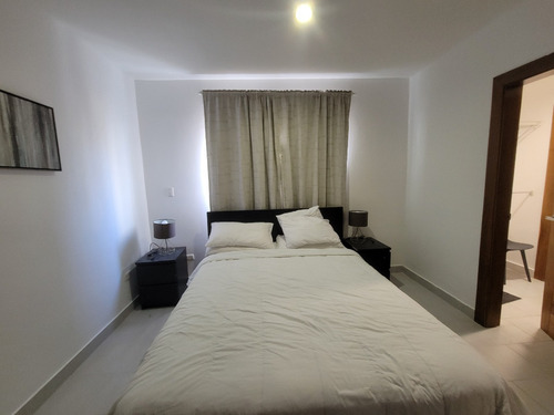 Foxpiantini.com - Za153 | Venta De Apartamento En Piantini Y Serralles | Exclusividad Y Comodidad En Un Ambiente De Lujo