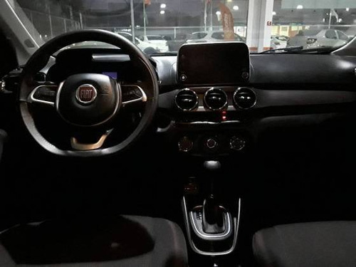 Imagem 5 de 9 de Fiat Cronos 1.8 E.torq Flex Precision At6