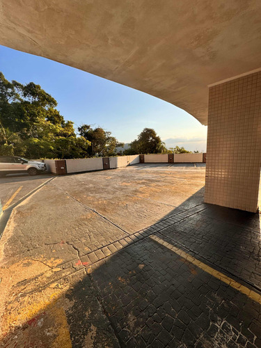 Apartamento Com 1 Dormitório Frente Mar