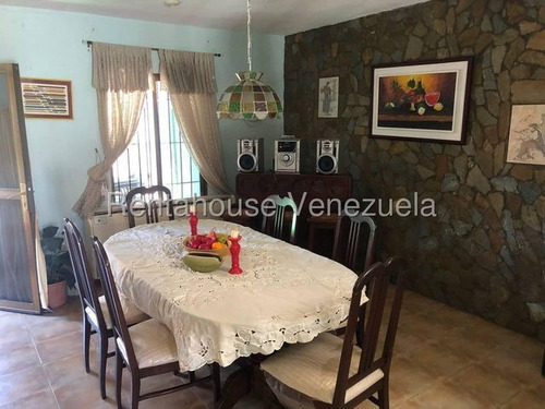 Venta De Town House En Guacuco Margarita