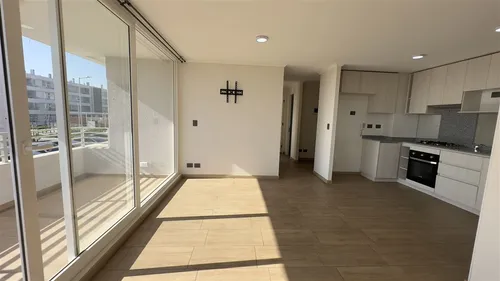 Departamento En Arriendo En Maipú De 2 Dormitorios Grandes