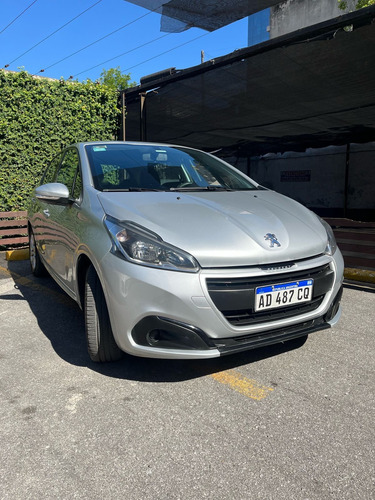Peugeot 208 1.6 Active