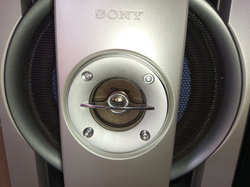Módular Bocinas Sony Genezi Gn800 Excelente Sonido 6 Ohms Gris Plata 250 W (Usado)