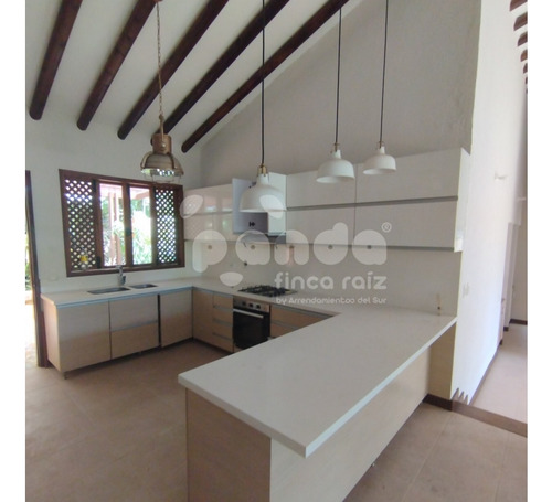Casa En Venta En Envigado - Loma De Las Brujas