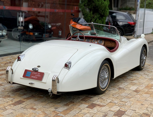 Jaguar Xk 120 Roadster - 2011 (replica)