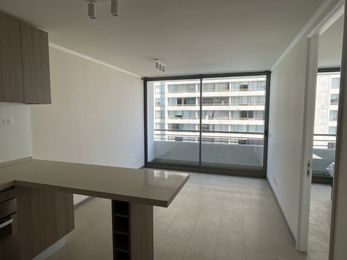 Arriendo 1d Semi Amoblado Laguna Centro, Metro C. Valdovinos
