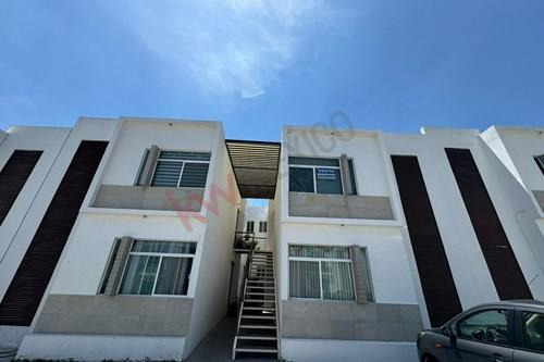 Venta De Departamento En Colinas Del Santuario Corregidora