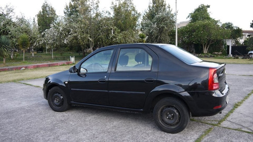 Renault Logan 2011