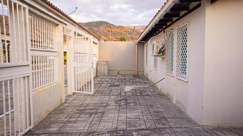 Imagen 9 de 17 de Barata Casa En Corinsa Cagua Jm