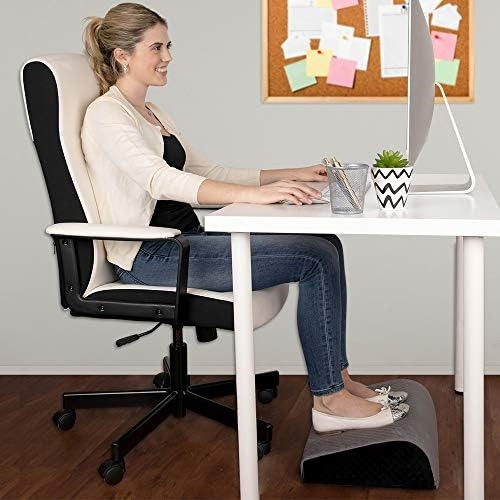 Reposapiés De Oficina Kölbs Para Debajo Del Escritorio, Terc