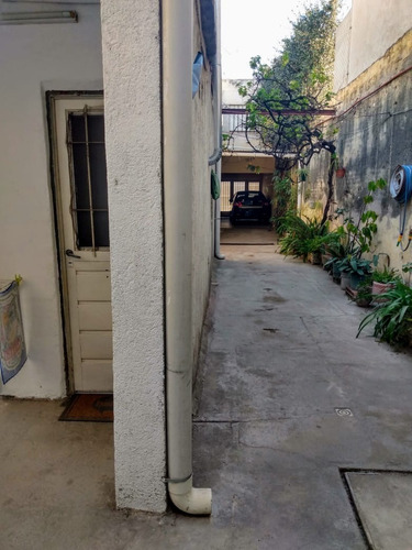Imagen 18 de 19 de Casa + Galpon + 2 Locales Comerciales En Venta - Barrio San Martin