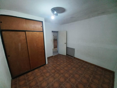 Imagen 9 de 15 de Oportunidad!! 2 Ph 3 Ambientes Y Monoambiente