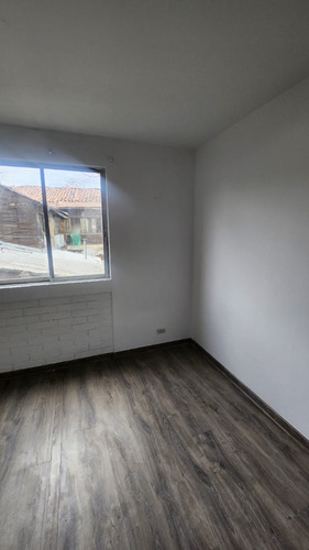 Arriendo Excelente Departamento Cercano A Metro Qta . Normal