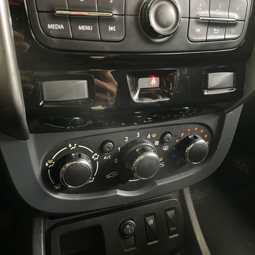 Renault Duster DUSTER Expression 1.6 Flex 16V Aut.