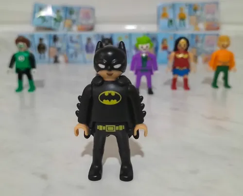 12 Figuras Super Heroes Dc Playmobil Huevo Kinder Sorpresa | MercadoLibre