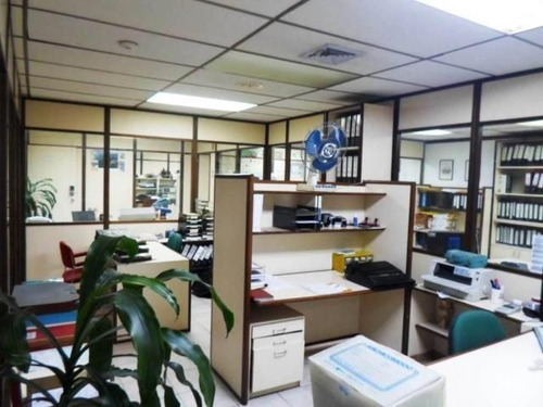 Imagen 6 de 15 de Oficina En Venta En La California Norte 23-4883 Adri 04143391178
