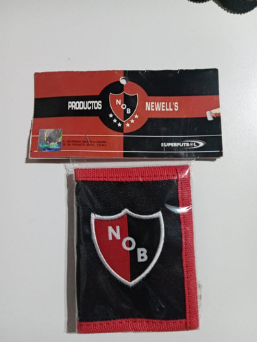 Taza De Ceramica Y Billetera De Newells