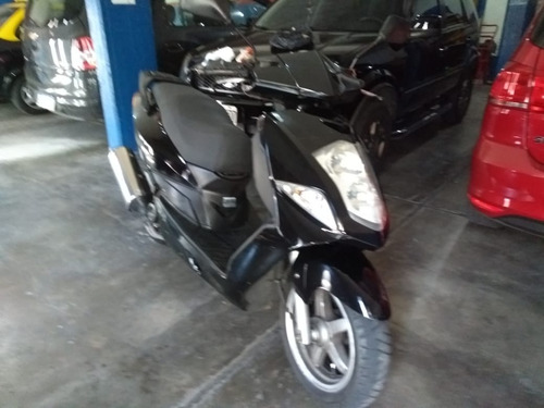 Imagen 5 de 11 de Scooter Daelim S1 / 125 Cc. Made In Corea Rodada En 2014