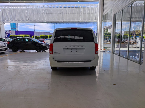 Imagen 7 de 15 de Grand Caravan Se
