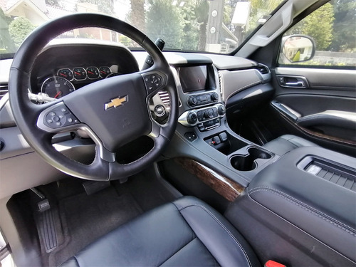 Imagen 14 de 15 de Suburban Hd 2016 4x4 6.0 (g) Blindaje Nivel 5 Plus Blindada