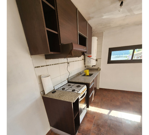 Imagen 4 de 11 de Venta - Depto 2 Ambientes En Monte Grande