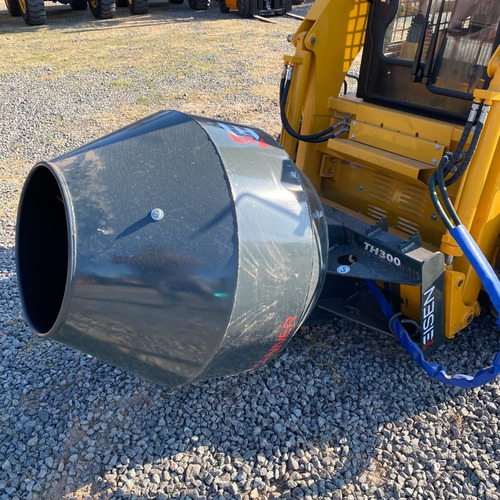 Imagen 13 de 19 de Minicargadora Trompo Hormigon 50hp Sinomach 255f Cabinada Aa