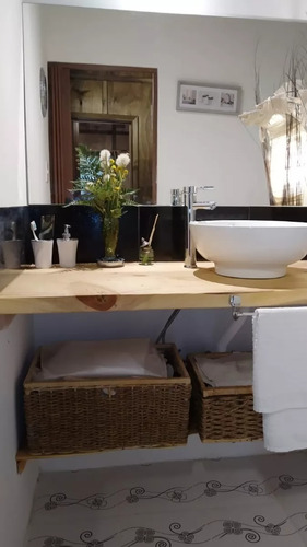 Cabaña En Punta Del Diablo Zona Bosque Ideal Para Parejas O Tres Personas , Cercada Y Muy Segura Entorno Natural , Cercano A Playa Grande