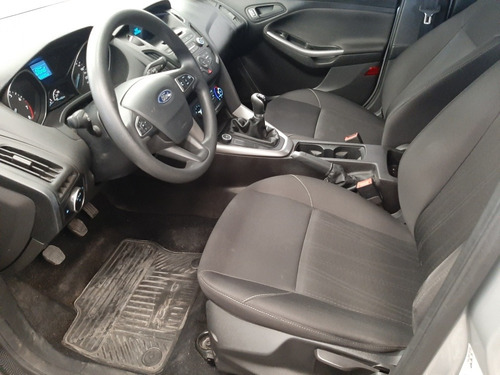 Imagen 10 de 11 de Ford Focus S 1.6 Nafta 5 Puertas Aa475 Lum