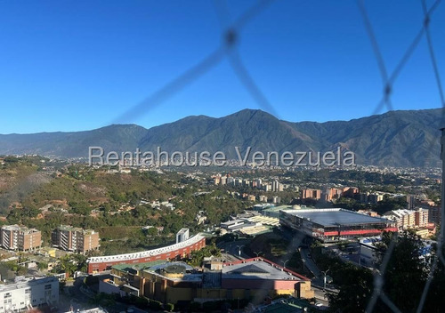 Apartamento En Venta. Res. Isabel Cecilia. Cecilia Gutierrrez. 25-18239