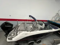 Comprar Discovery 230 Con 300 Mercury V8 4 Hs De Uso Igual A Okm