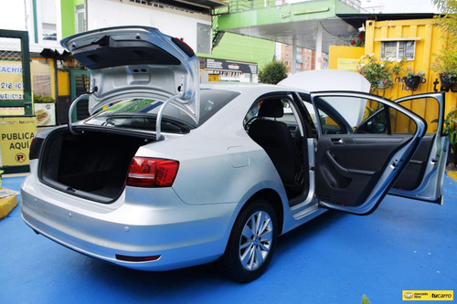 Volkswagen Jetta 2.0 Comfortline