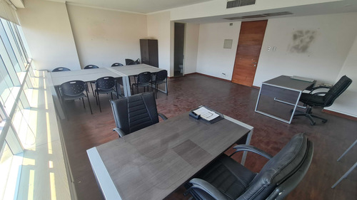 Arr Ofic Amob Piso Alto 45 M2 + 1 Estac (55981)