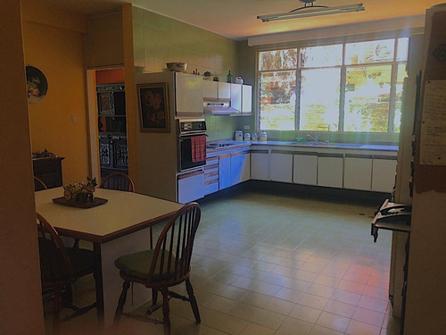 Imagen 5 de 13 de Casa En Venta Alto Hatillo Solares Del Carmen - Asesor Inmobiliario Yvelisse Herrera Re/max Vip Lpg 04241767041