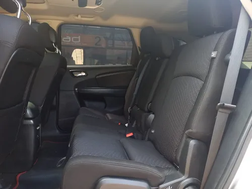 Dodge Journey 2.4 Sxt Fl Aut 7 PASAJEROS