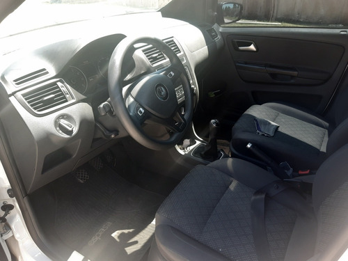 Volkswagen Suran 2017 1.6 Track