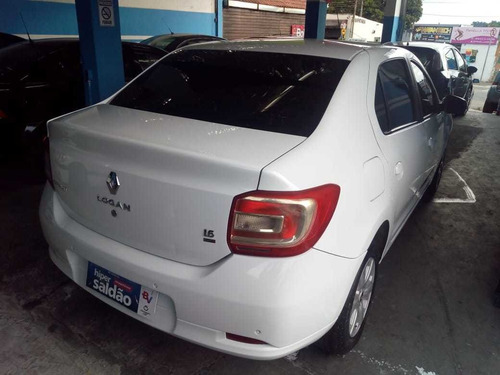 Renault Logan 1.6