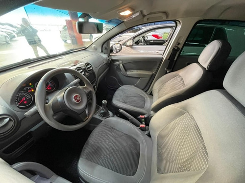 Imagem 6 de 15 de Fiat Palio 1.0 Mpi Attractive 8v 2015