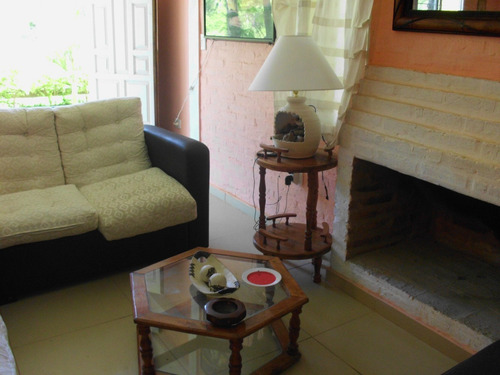 Imagen 11 de 14 de Vendo Chalet 2 Pisos Climatizado En Todos Los Ambientes