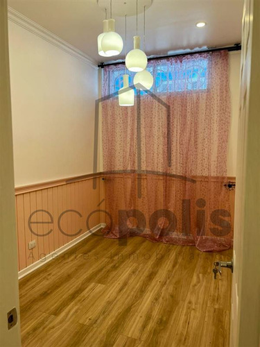 Loft Remodelado Con Diseño Moderno Y Excelente Conectividad