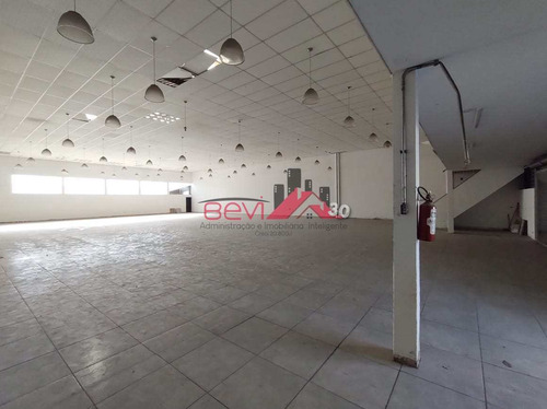 Imagem 2 de 6 de Barracão Comercial Com 780 M² Amplo Espaço Para O Seu Negócio! - A5895