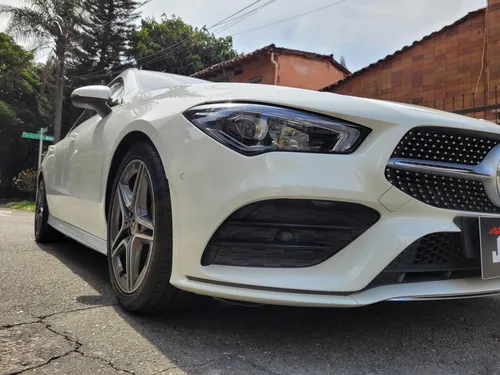 Mercedes-Benz Clase CLA 1.3 Cla 180 Amg Line At