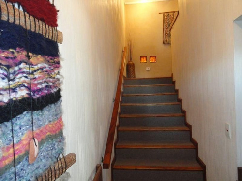 Imagen 6 de 17 de Casa De 5 Dormitorios En Barrio Belgrano Con Vista Al Lago