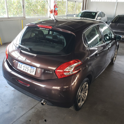 Peugeot 208 1.6 Feline Pack Cuir