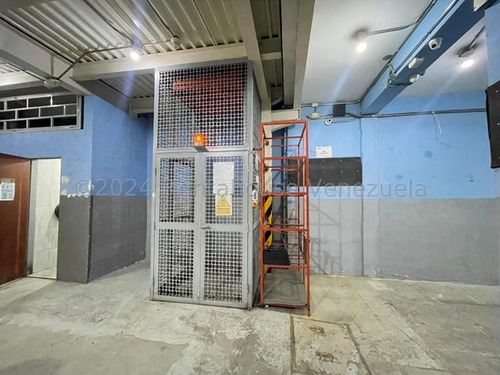 Edificio En Venta Estructura Nueva Y Puertas Blindada Calle Comercial San Jose Maracay Con Ascensor Kg:24-24423