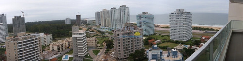 Punta Del Este, Apartamento Zona Brava- Ref: 11650